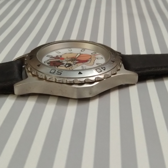 Rare Vintage Armitron Tazmanian Devil Stainless Steel Watch 1997 Warner Bros - Picture 4 of 9